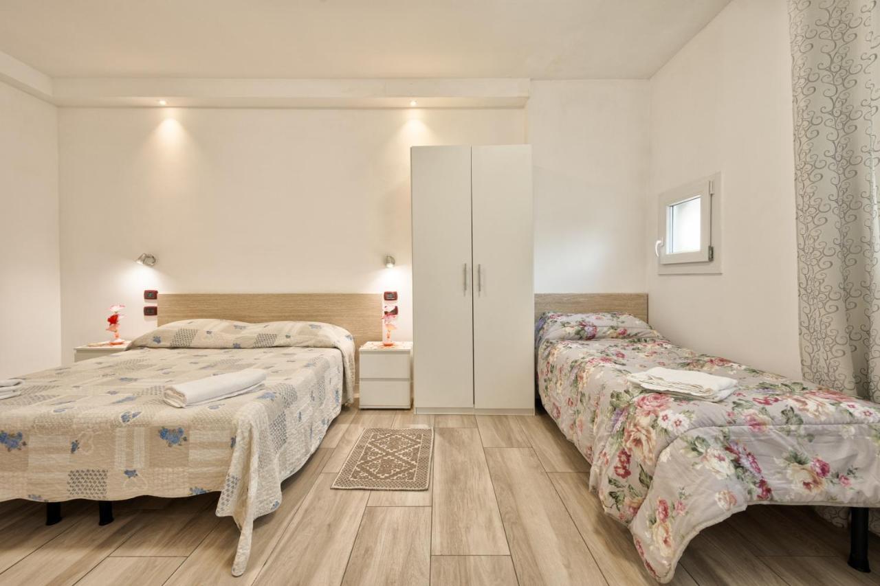 Venice Pink House Hotel Маргера Екстериор снимка